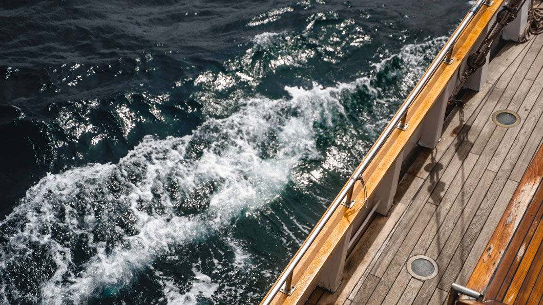 Seebestattung und Umweltschutz –eine würdevolle und nachhaltige Entscheidung